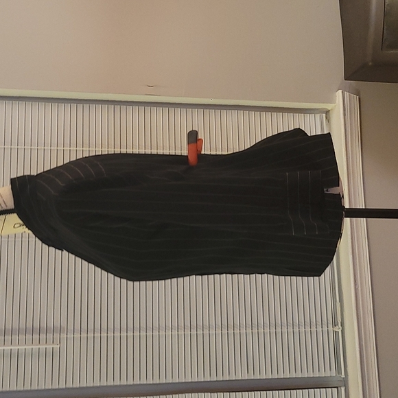 Apparenza V-Neck Button Down Blouse - Picture 5 of 8